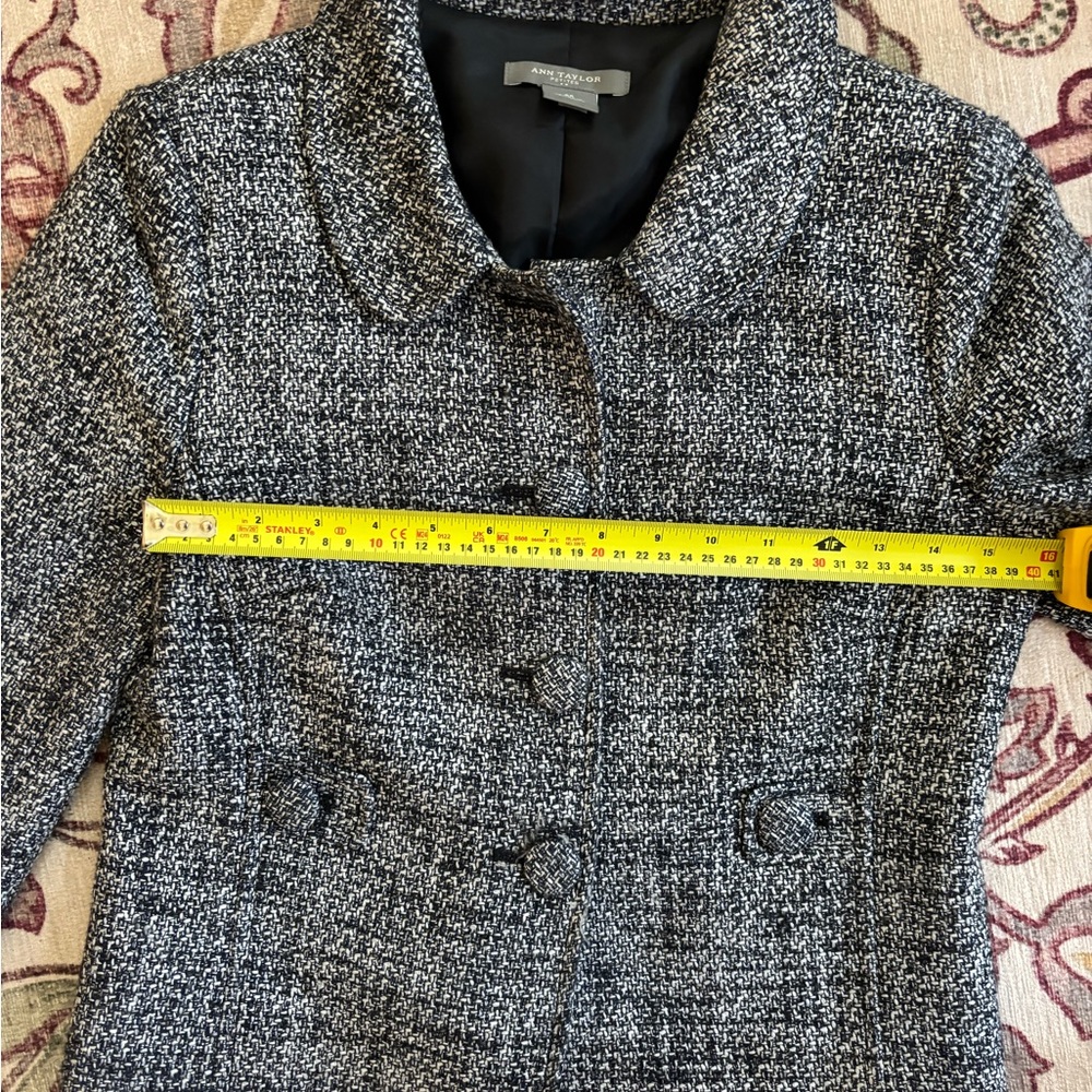 Ann Taylor Blue and White Tweed Blazer